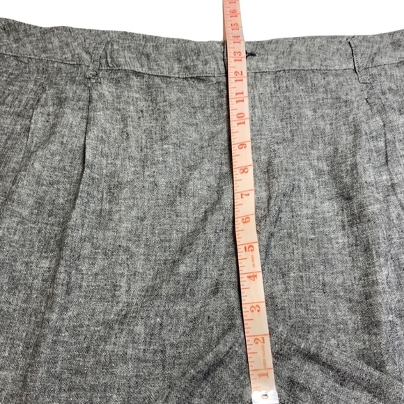 IN EVERY STORY Linen Blend 6” Pleated Shorts w/ Side Pockets; Belt Loops Sz 20 - Picture 7 of 10